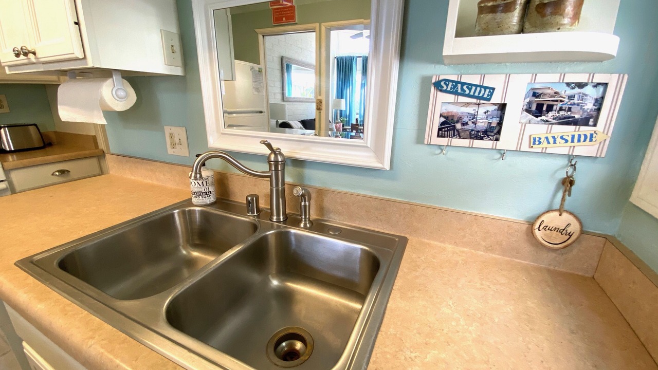 Photo of Kitchen in South Mission Beach