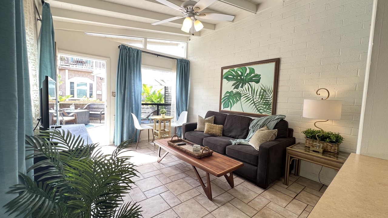 Photo of Livingroom in South Mission Beach
