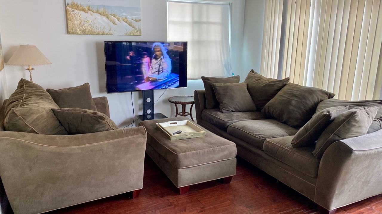 Photo of Livingroom in El Segundo