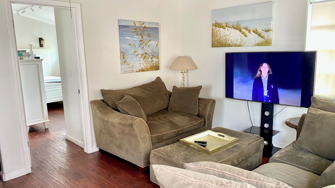 Photo of Livingroom in El Segundo