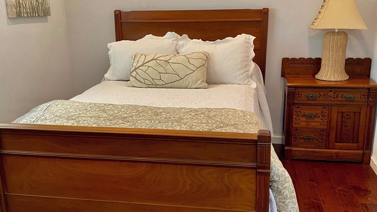 Photo of Bedroom in El Segundo