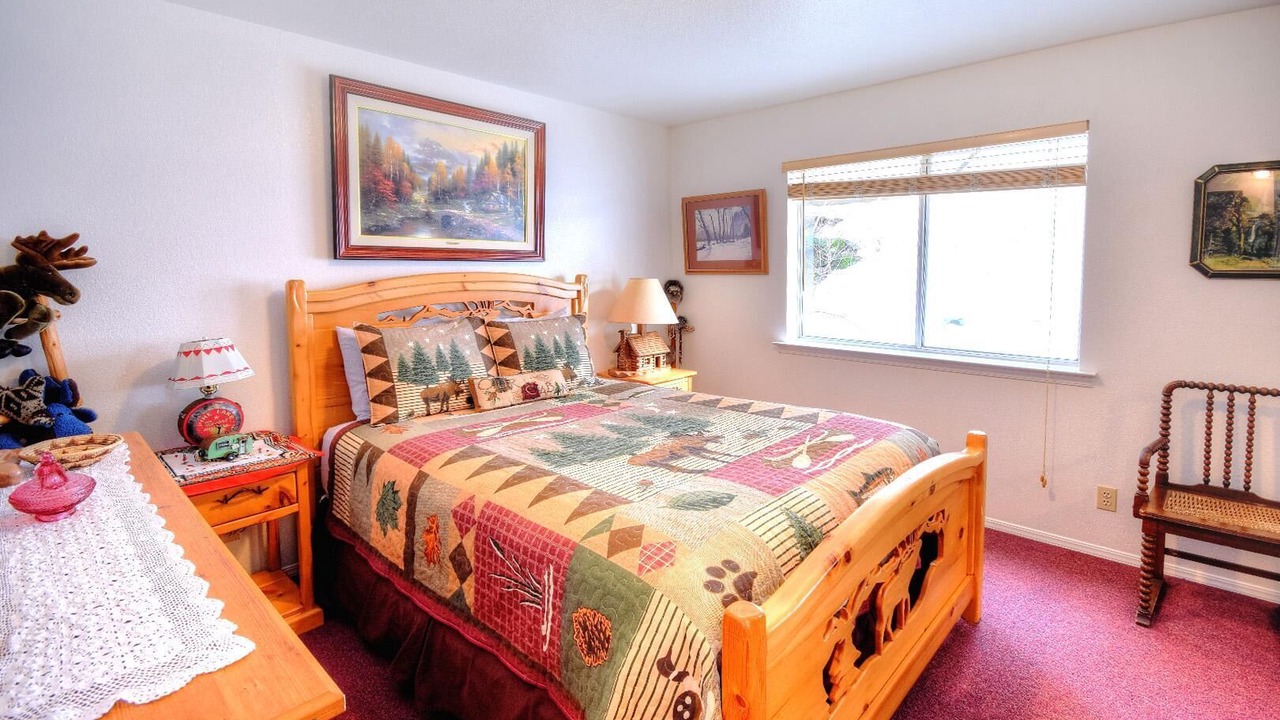 Photo of Bedroom in Yosemite West