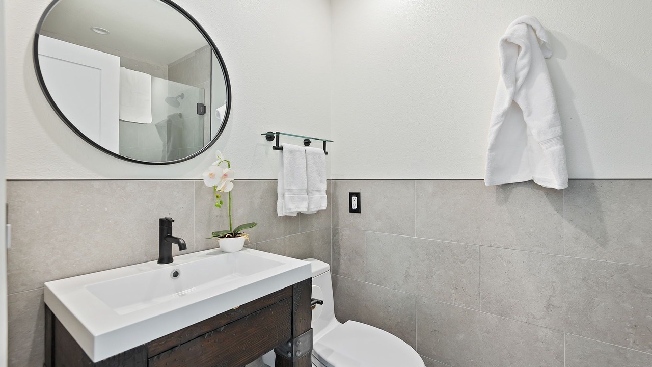 Photo of Bathroom in Carpinteria
