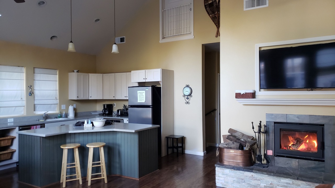 Photo of Livingroom in Lake Almanor West
