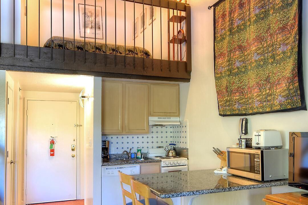 Photo of Kitchen in Yosemite West