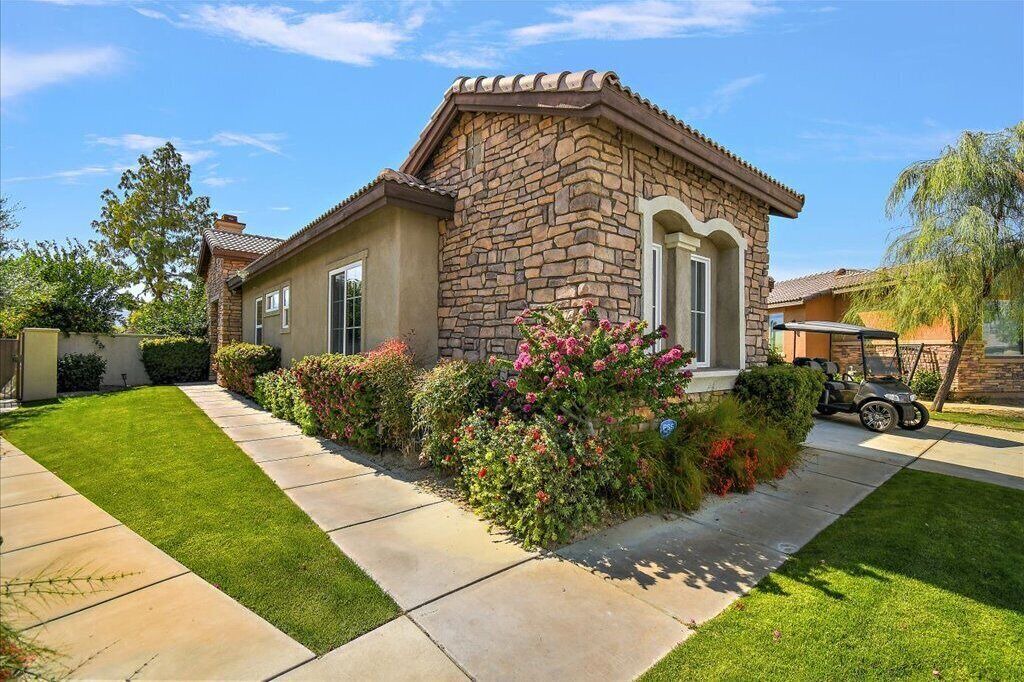Photo of Others in Indio