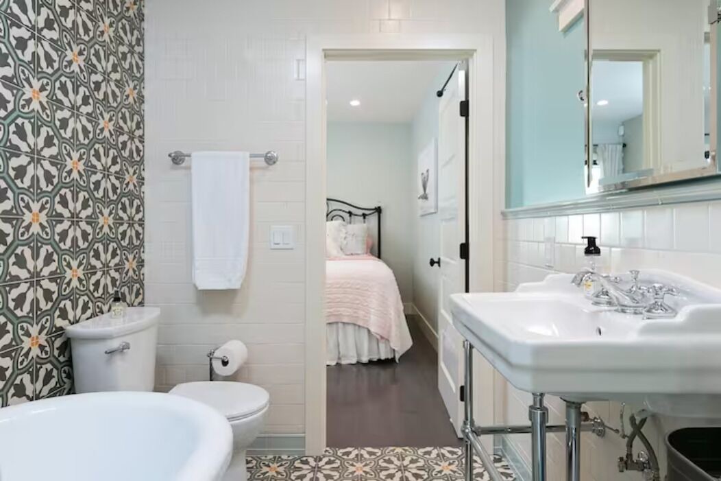 Photo of Bathroom in Ventura