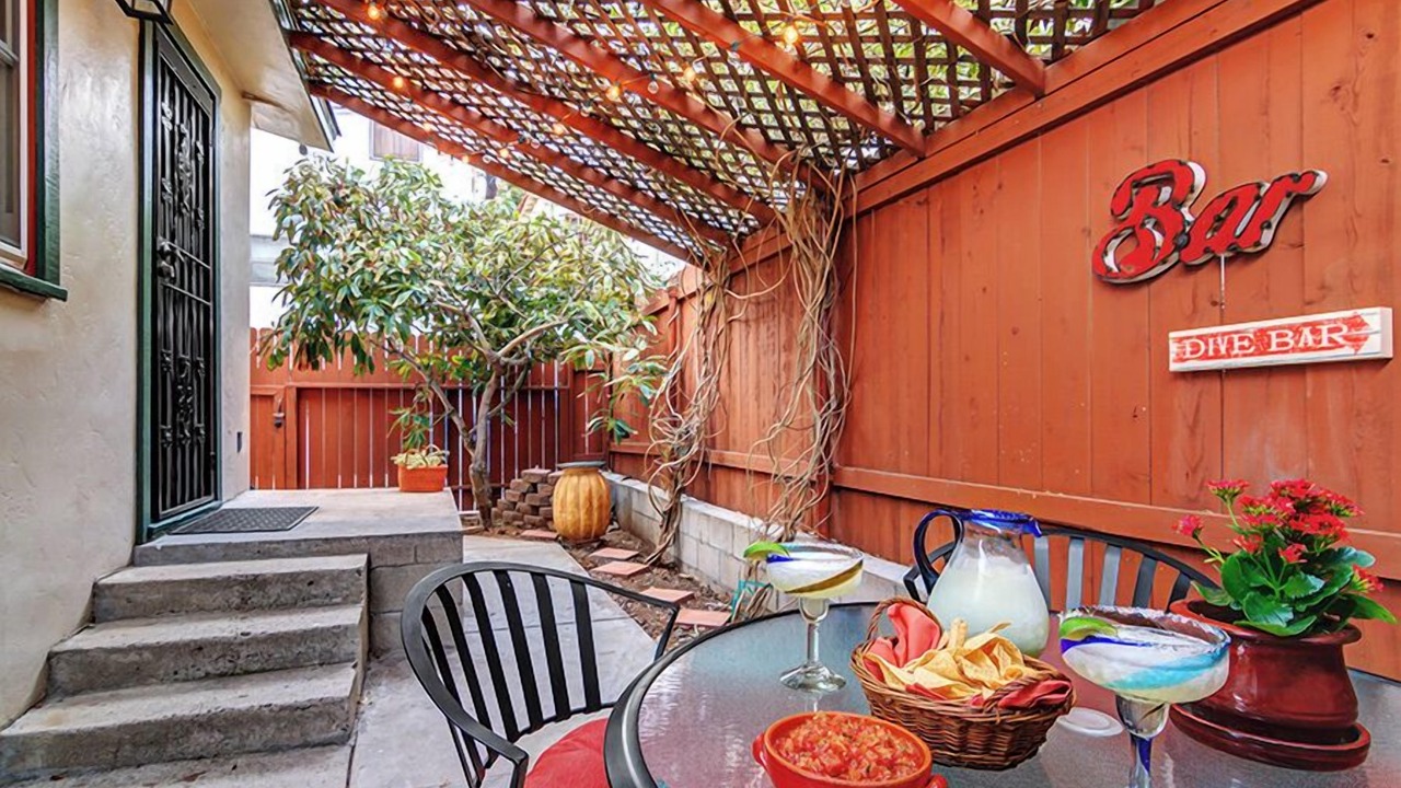 Photo of Outdoor in University Heights