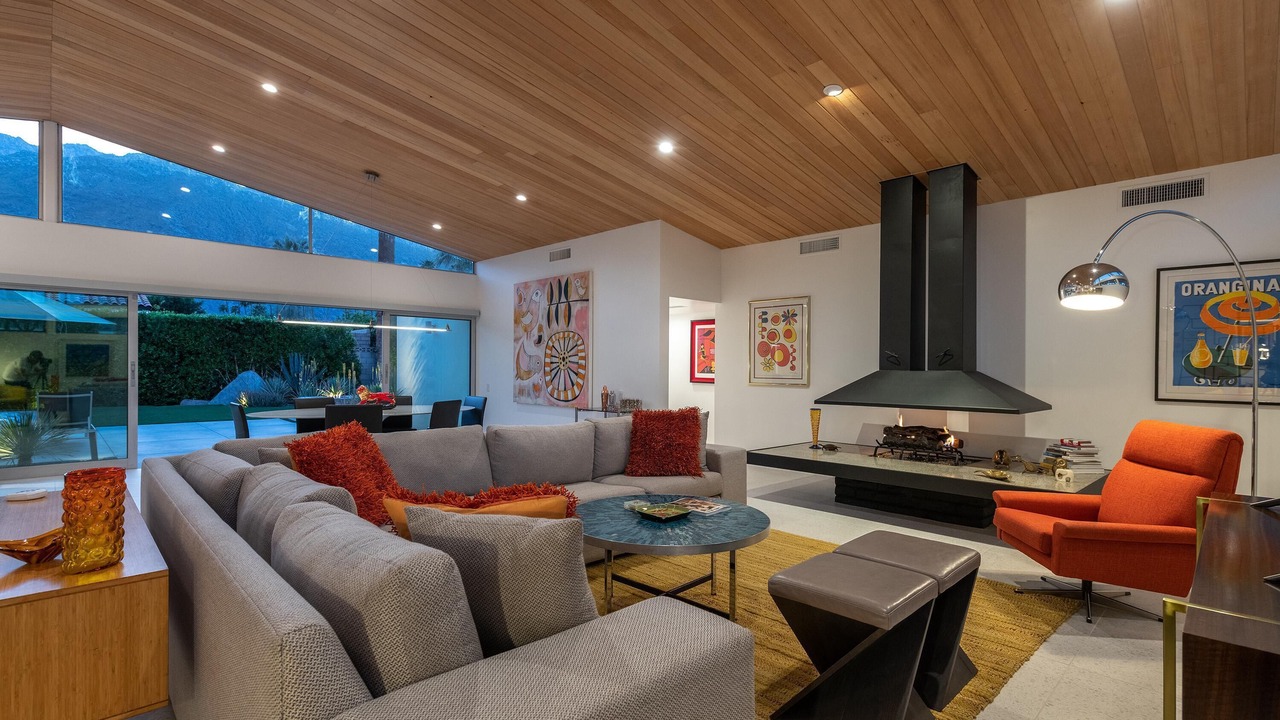 Photo of Bedroom in Deep Well Ranch