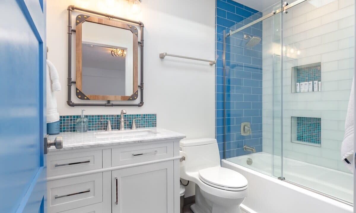 Photo of Bathroom in La Selva Beach