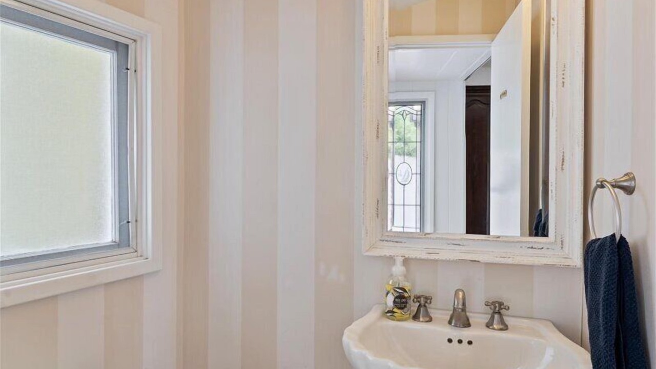 Photo of Bathroom in Newport Beach