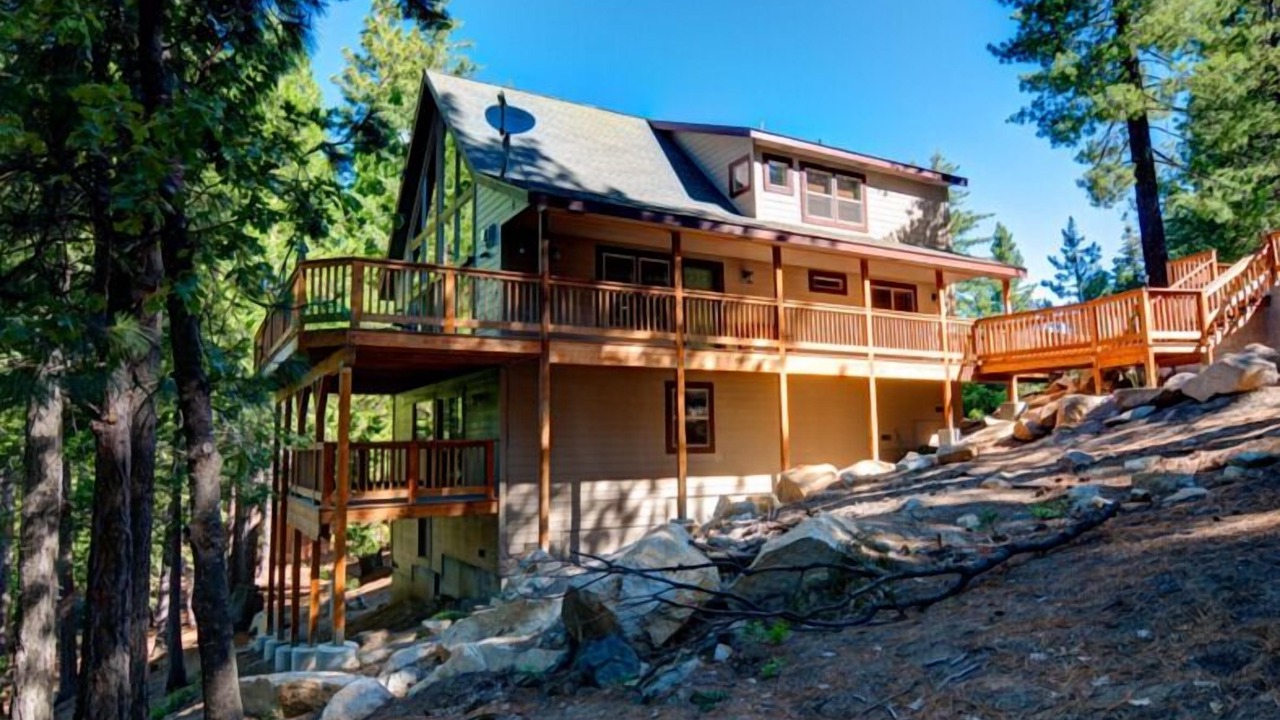 Photo of Outdoor in Yosemite West
