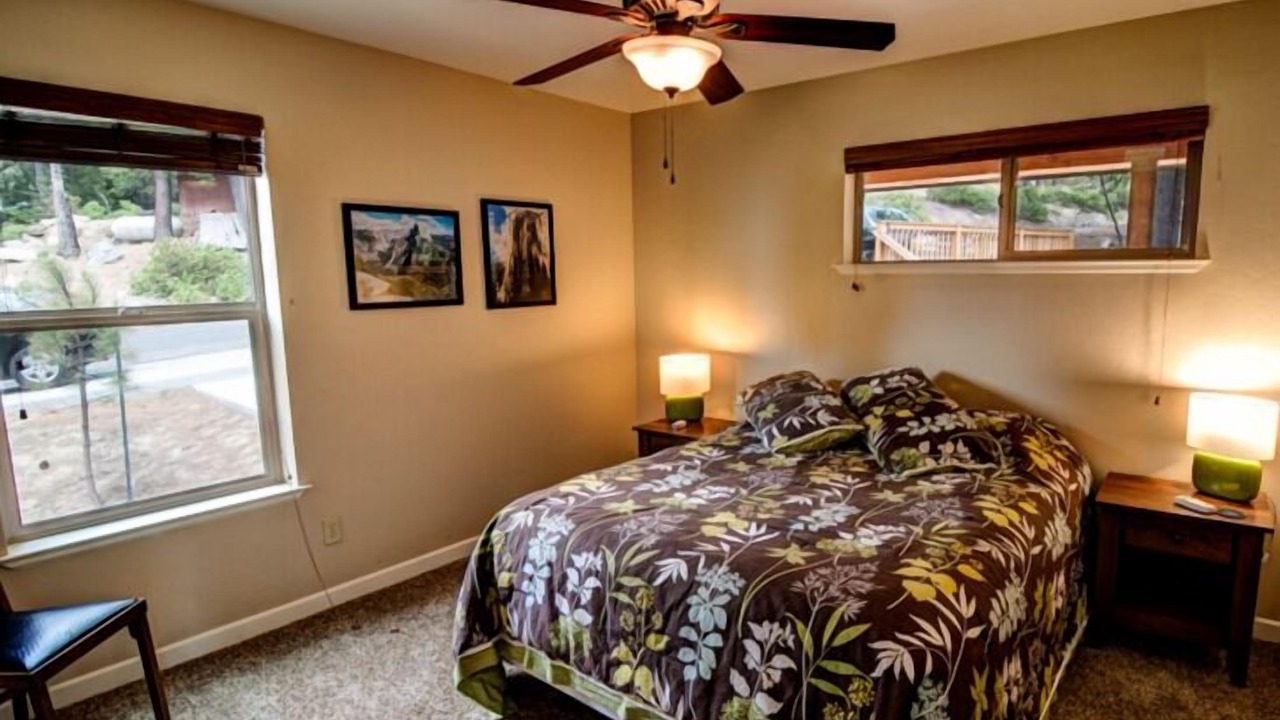 Photo of Bedroom in Yosemite West