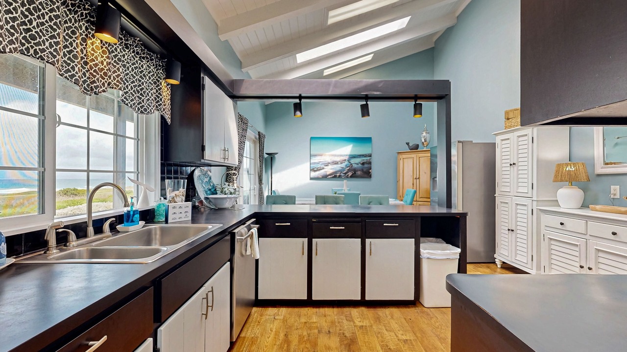 Photo of Kitchen in Fort Bragg
