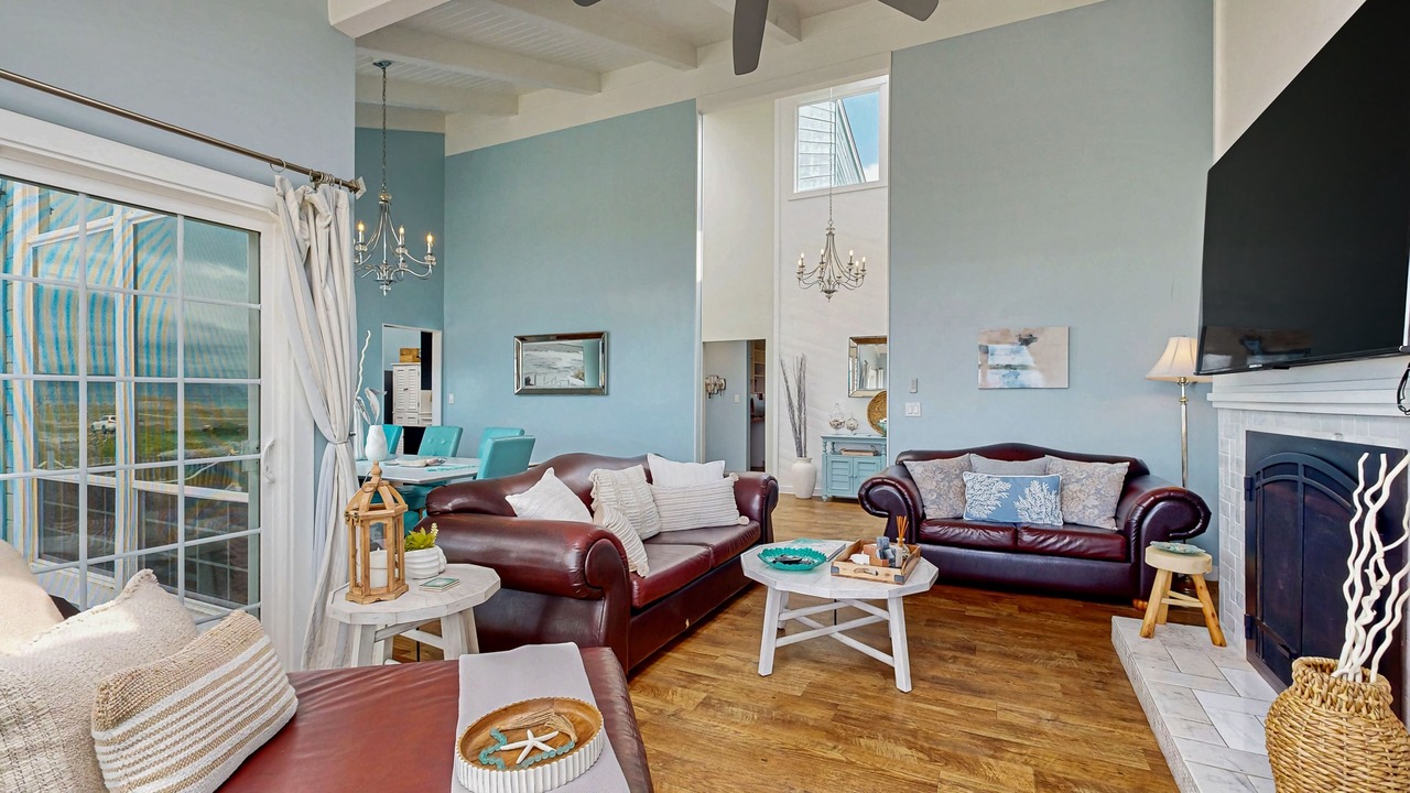 Photo of Livingroom in Fort Bragg