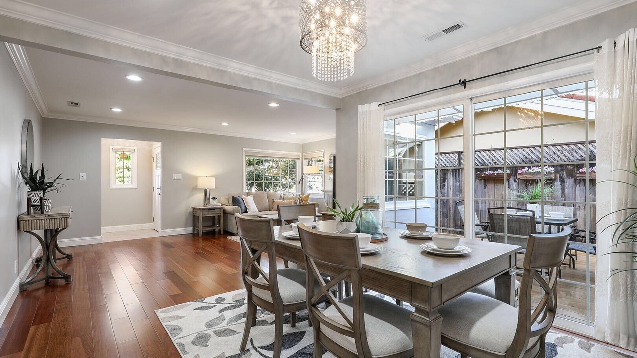 Photo of Livingroom in Millbrae