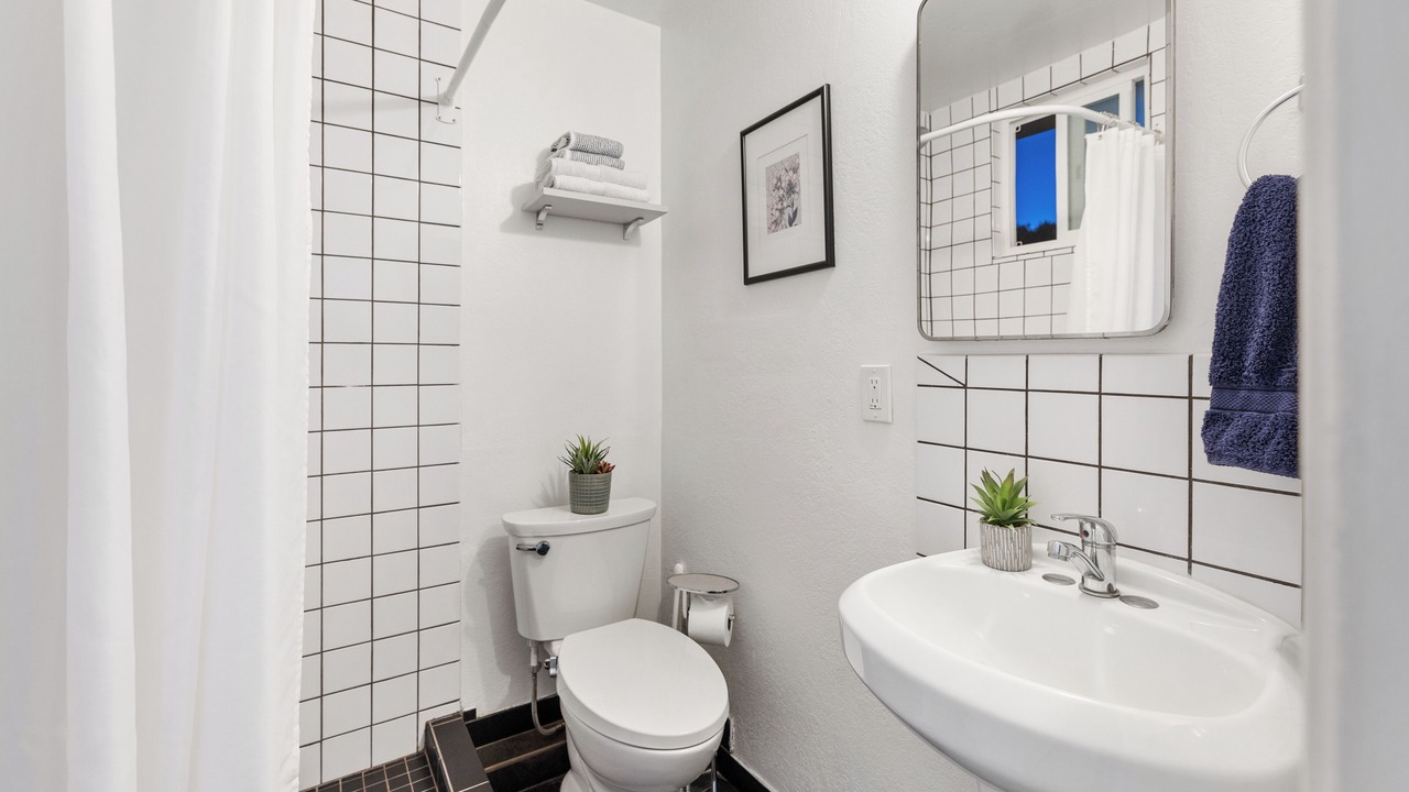 Photo of Bathroom in Pinole