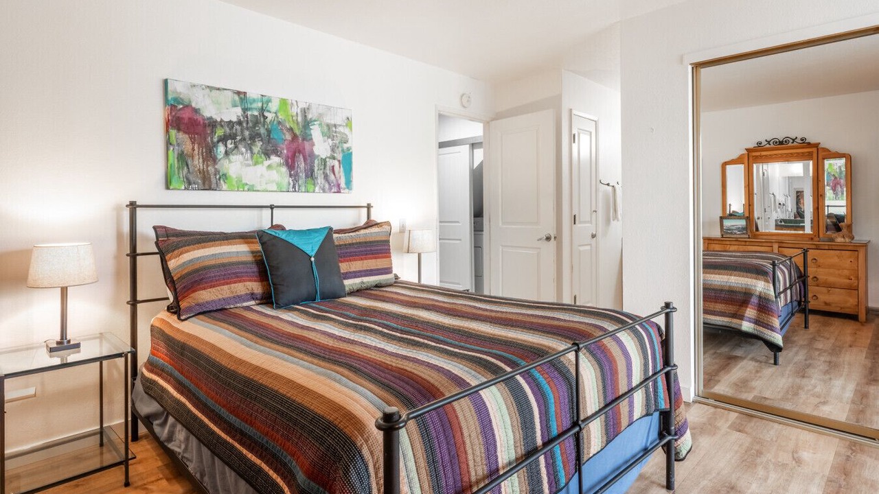 Photo of Bedroom in June Lake