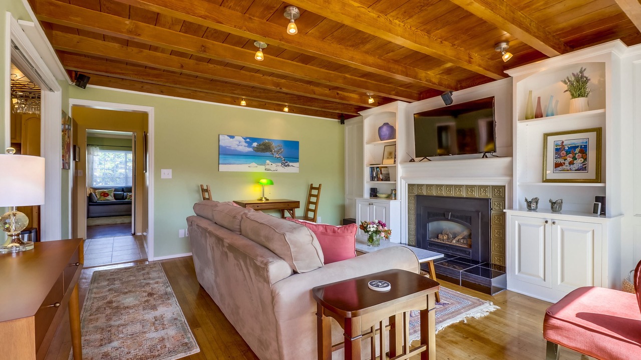 Photo of Livingroom in Sunset Cliffs