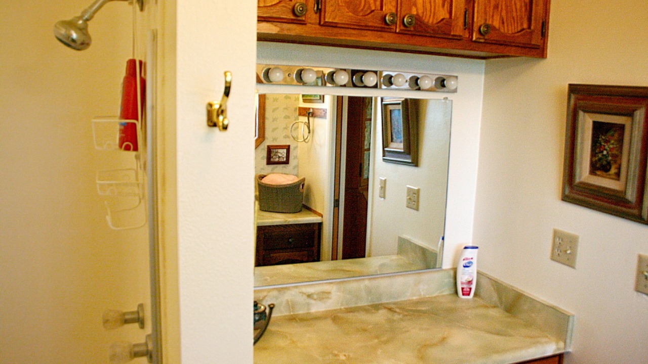 Photo of Bathroom in McArthur