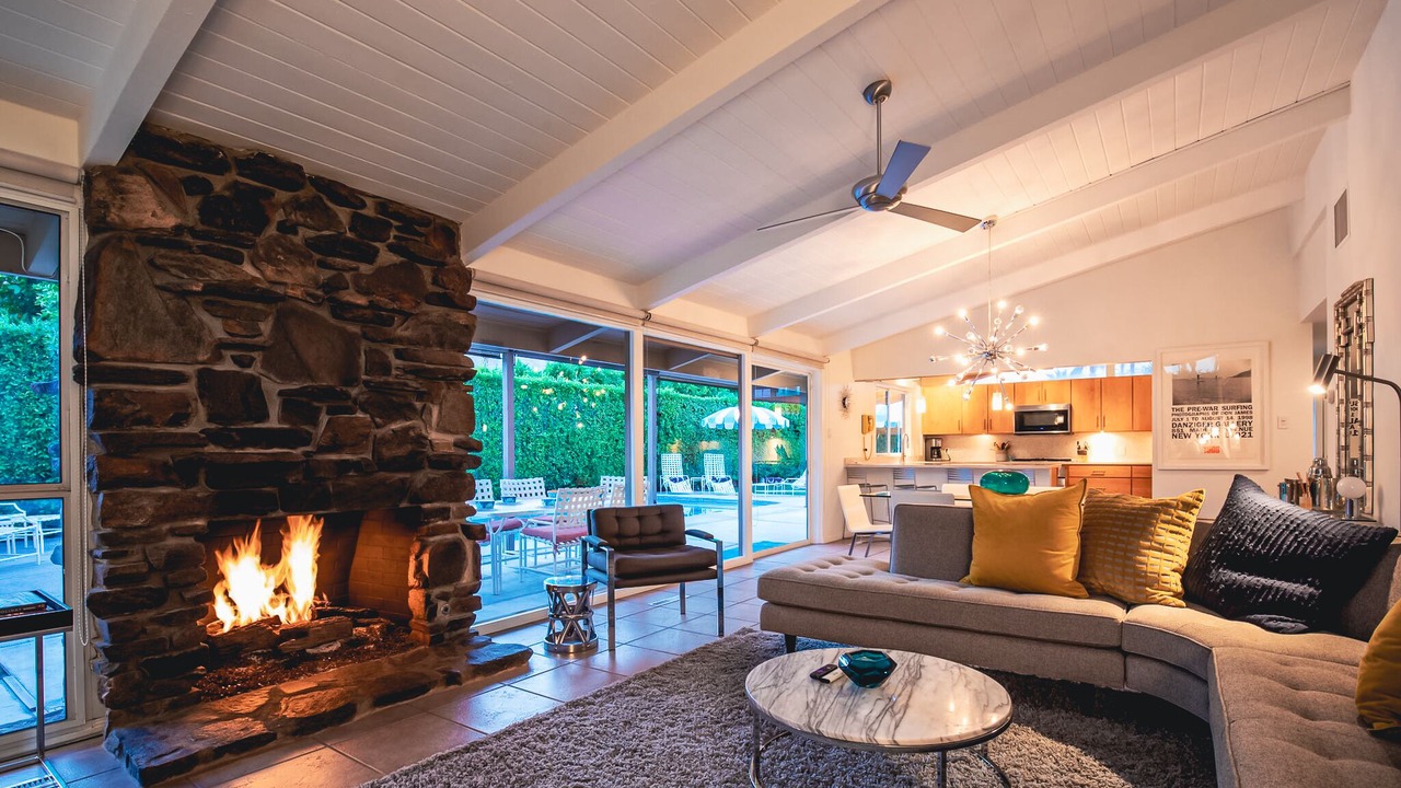 Photo of Livingroom in Twin Palms