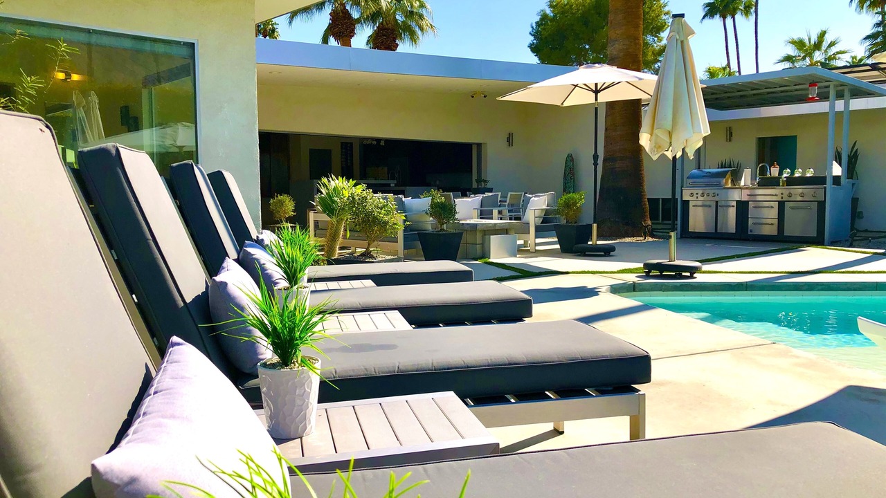 Photo of Patio Balcony in Warm Sands