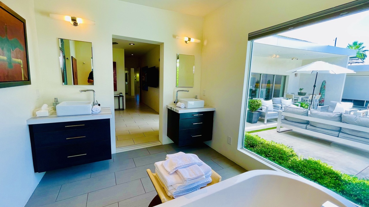 Photo of Bathroom in Warm Sands