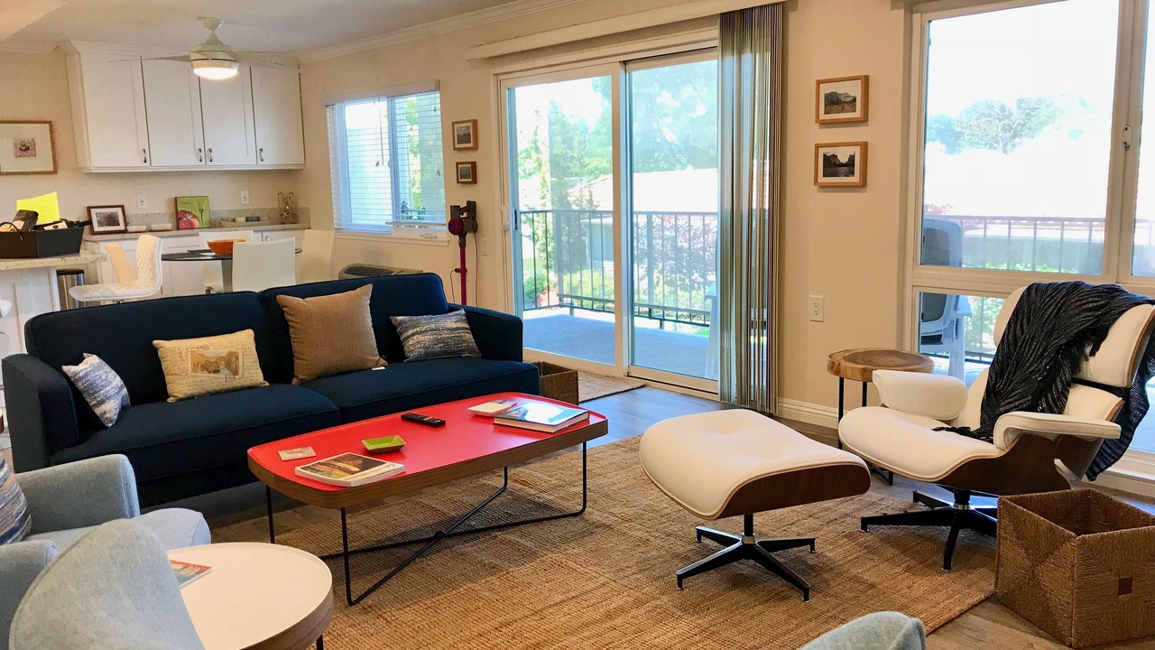 Photo of Livingroom in Laguna Hills