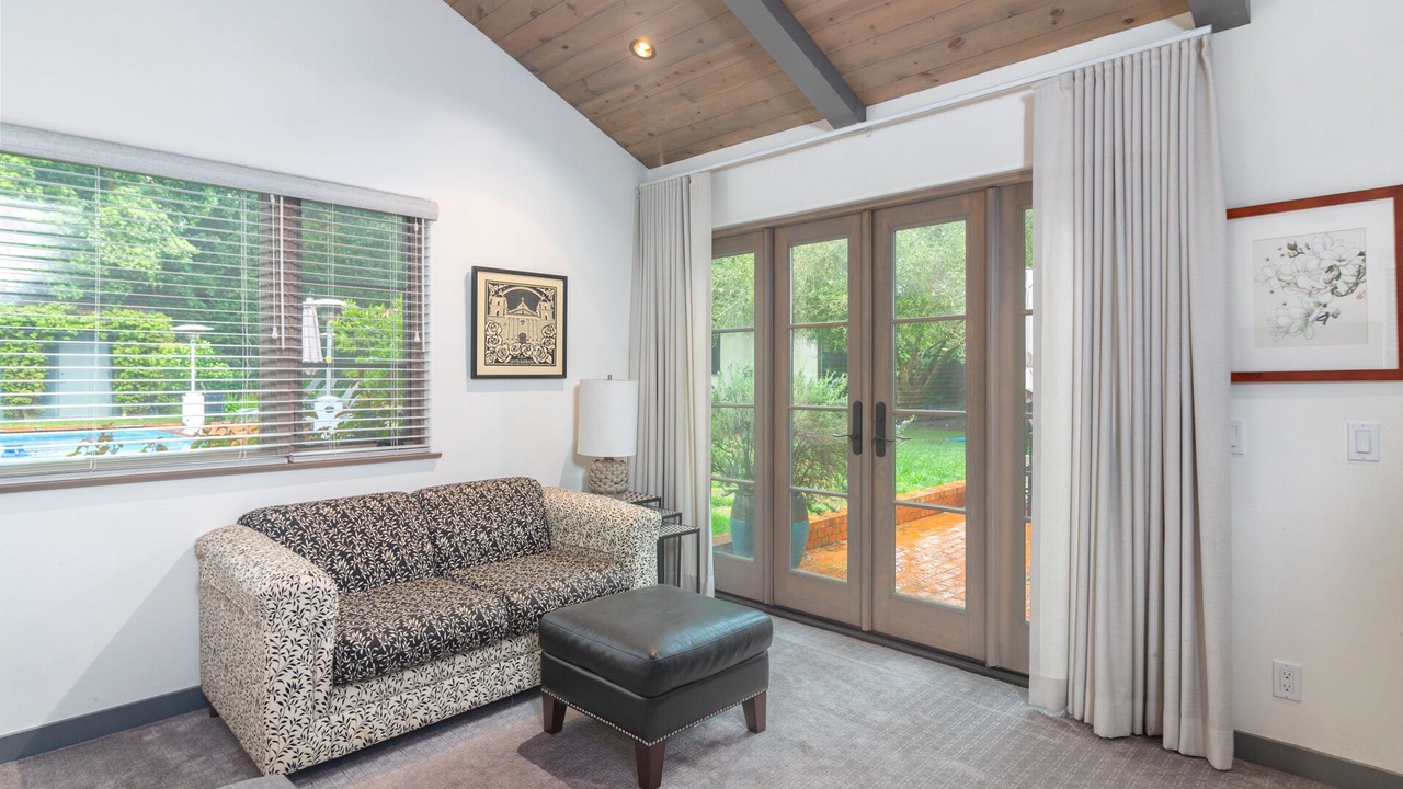 Photo of Livingroom in Montecito