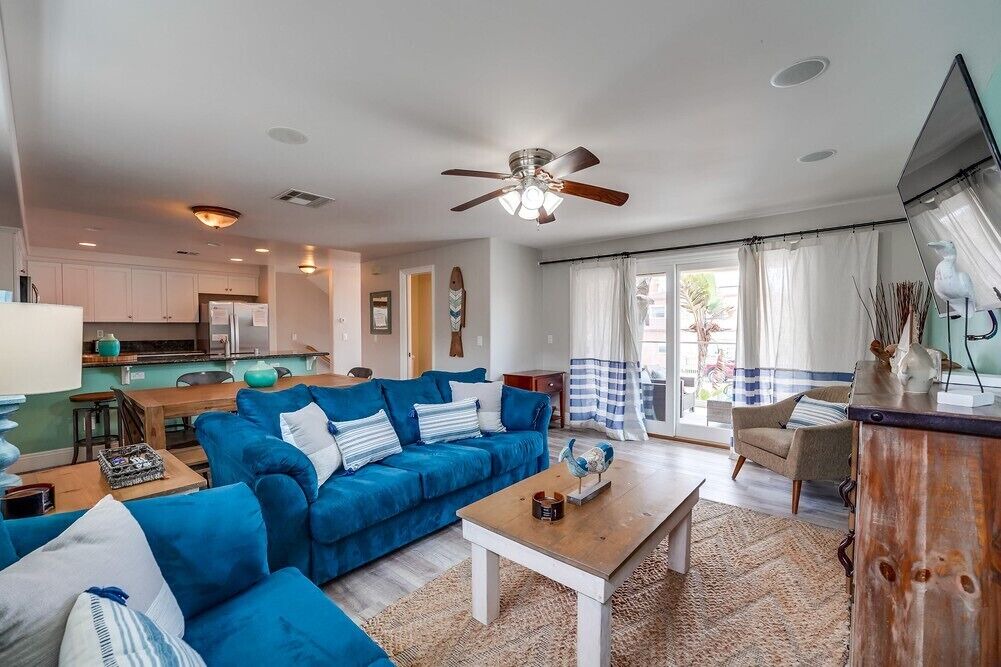 Photo of Livingroom in Central Mission Beach