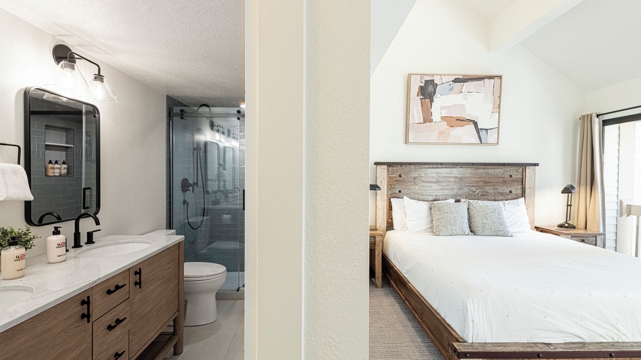 Photo of Bathroom in Park Meadows