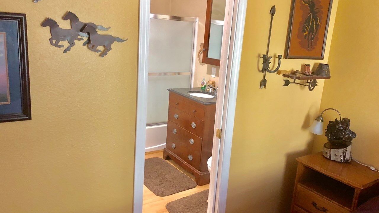 Photo of Bedroom in Posey
