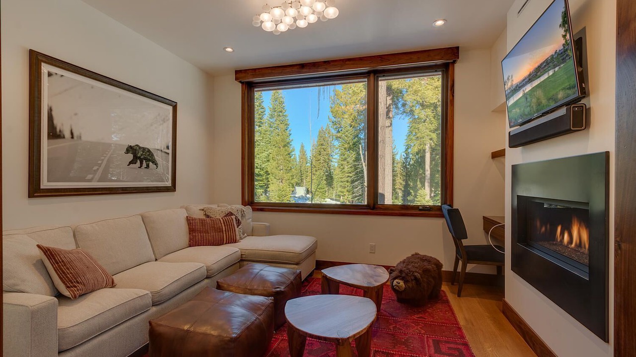 Photo of Livingroom in Ponderosa Palisades
