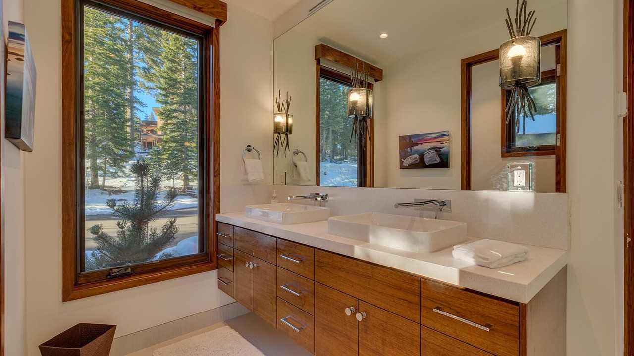 Photo of Bathroom in Ponderosa Palisades