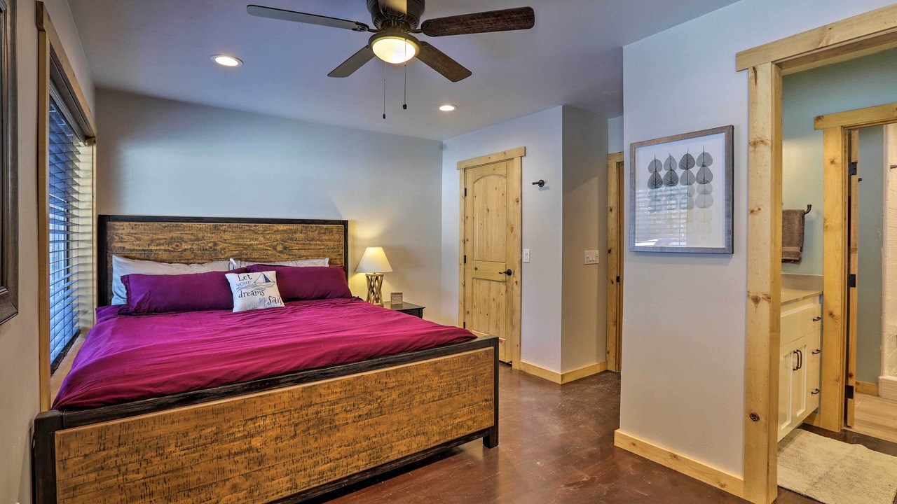 Photo of Bedroom in Donner Lake Woods