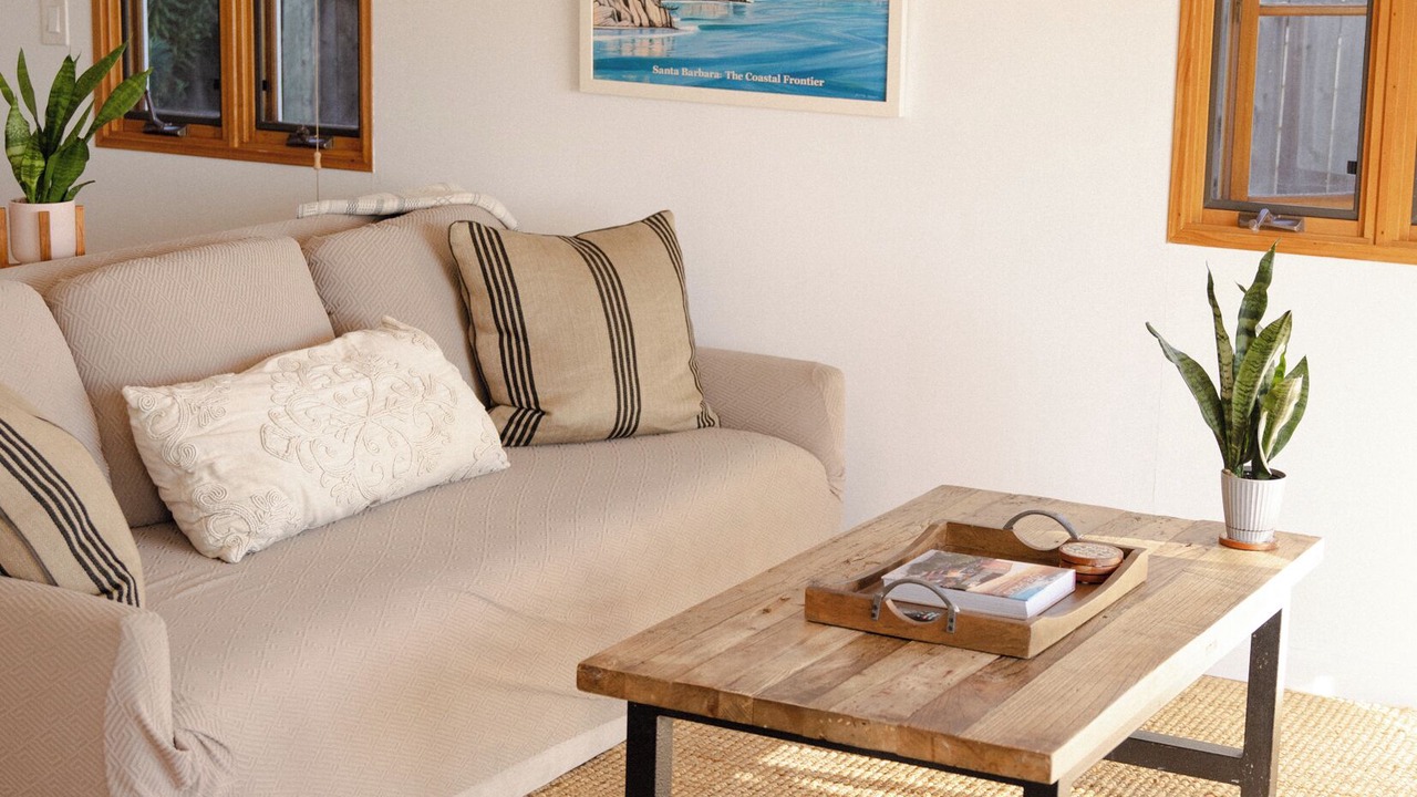 Photo of Livingroom in Summerland