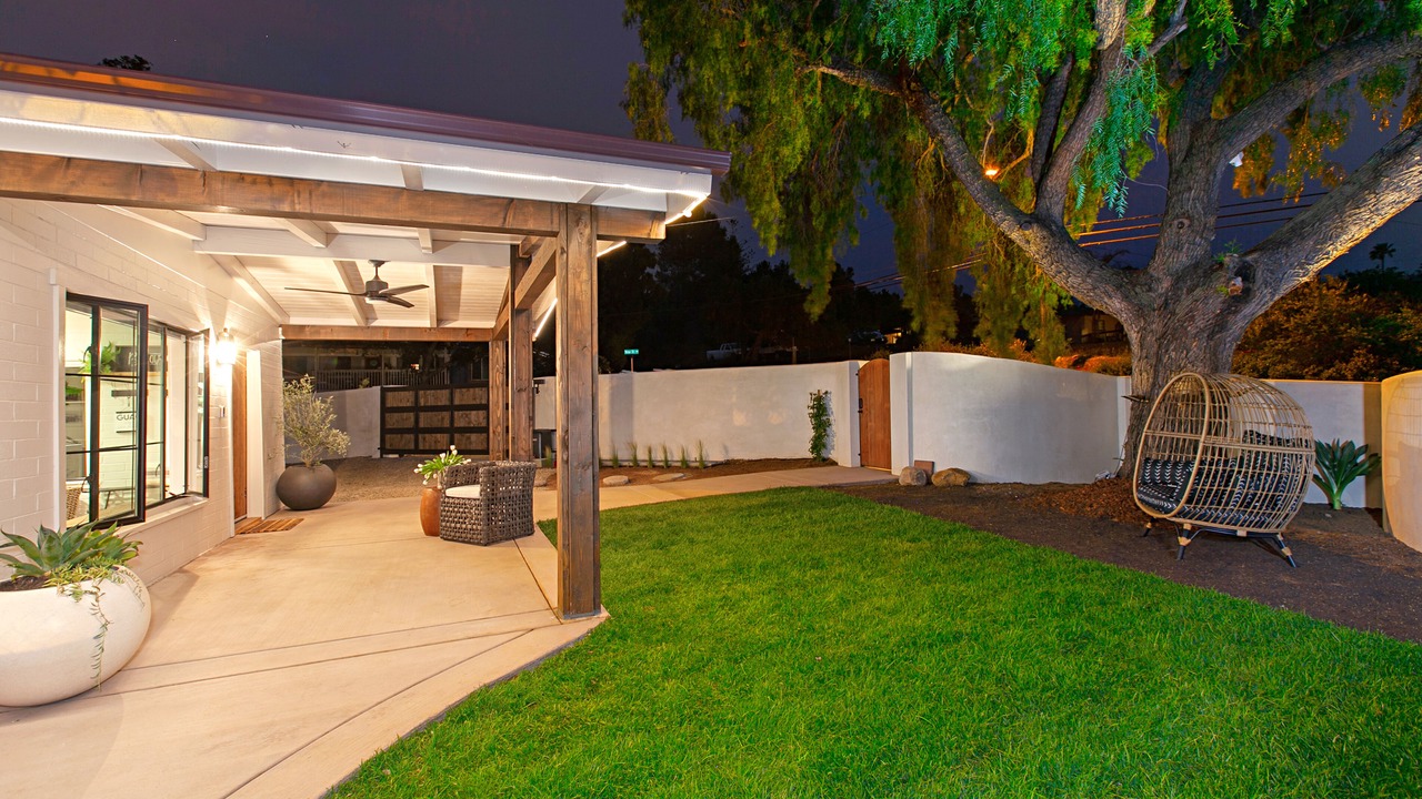 Photo of Patio Balcony in Fallbrook