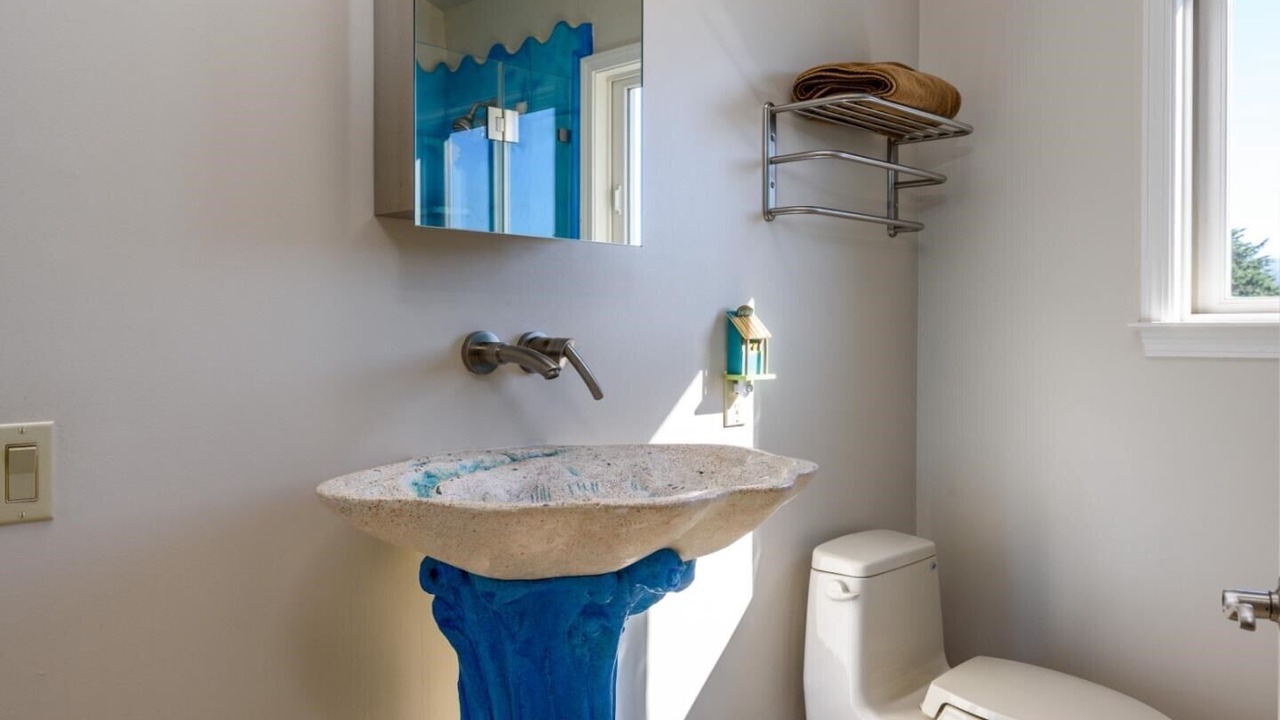 Photo of Bathroom in Half Moon Bay