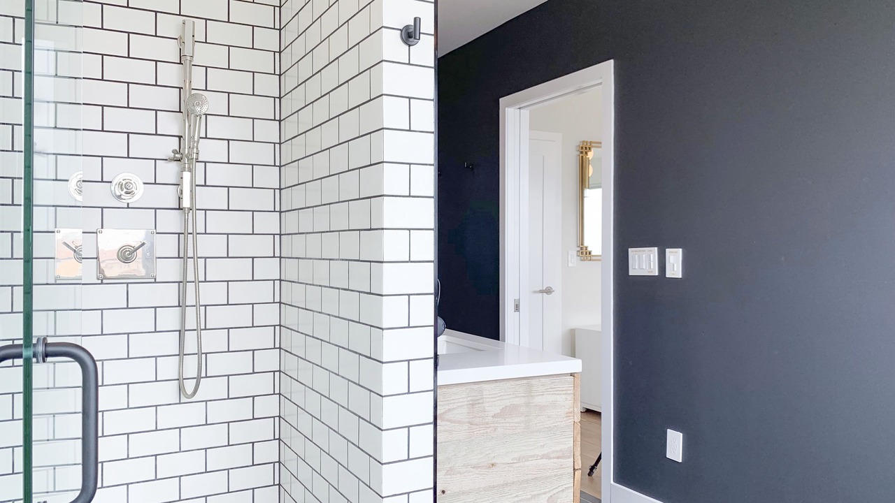 Photo of Bathroom in Outer Sunset