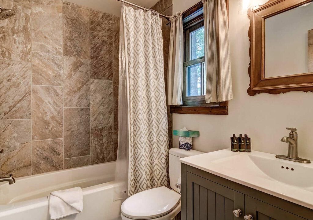 Photo of Bathroom in Rancho Bijou