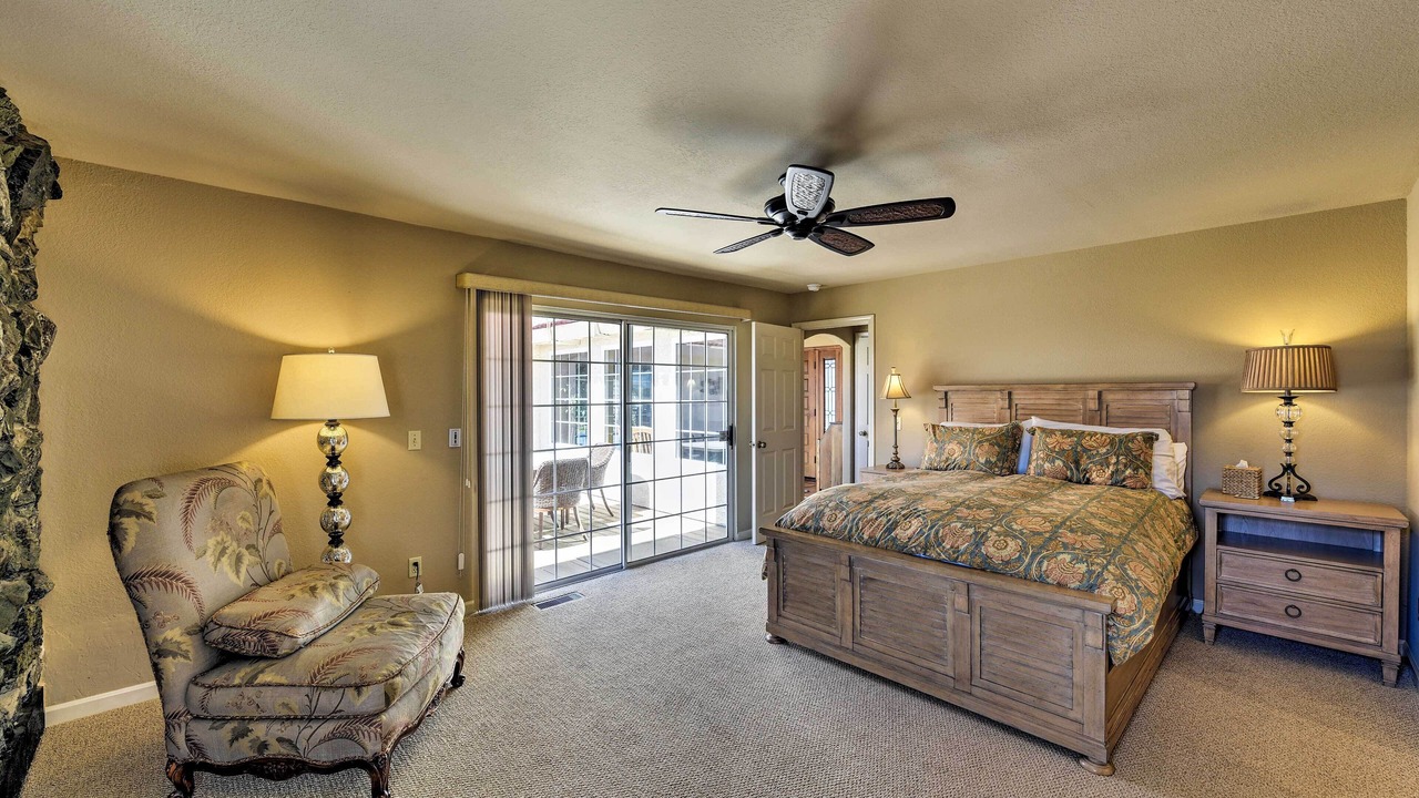 Photo of Bedroom in Shenandoah Valley