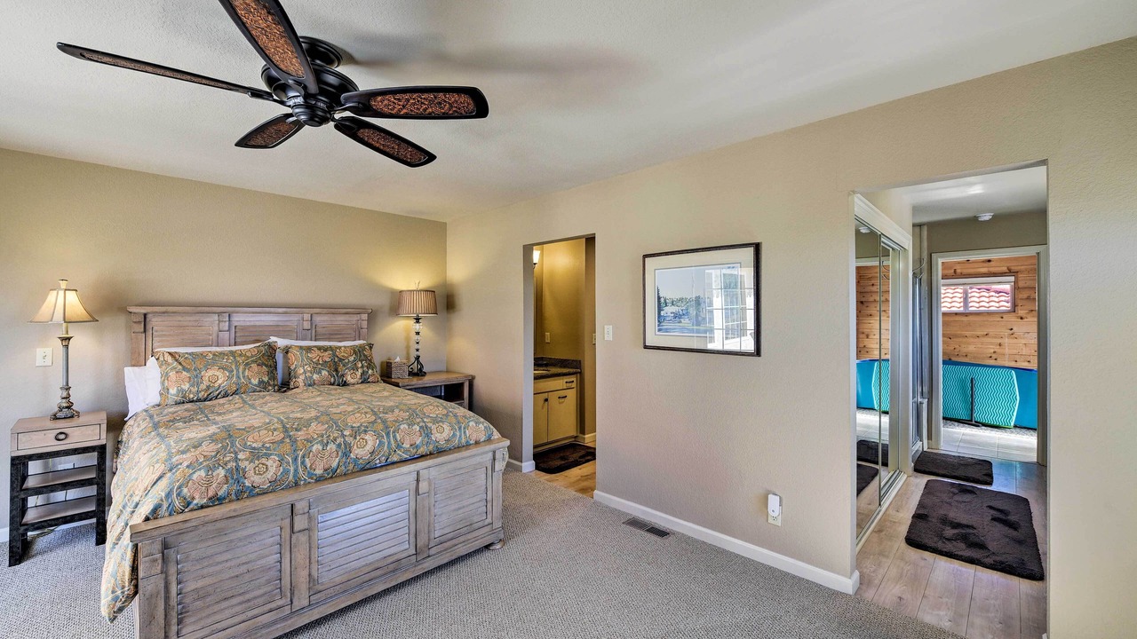 Photo of Bedroom in Shenandoah Valley