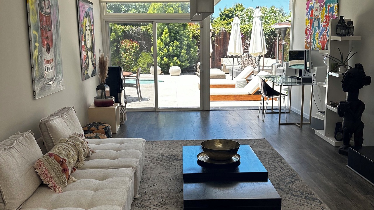 Photo of Livingroom in Palo Alto