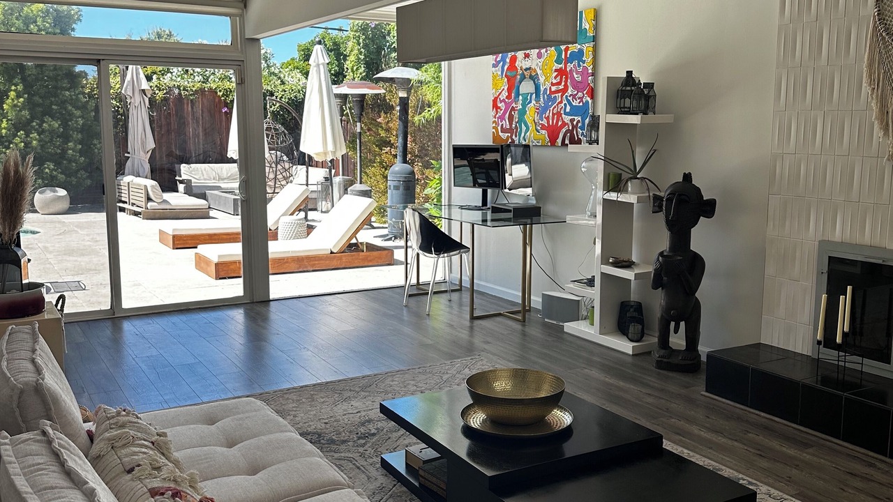 Photo of Livingroom in Palo Alto