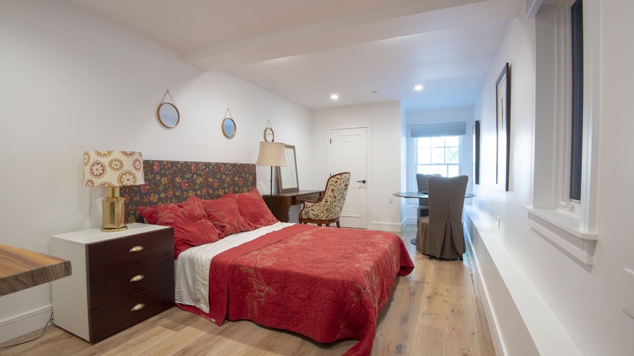 Photo of Bedroom in Richmond District