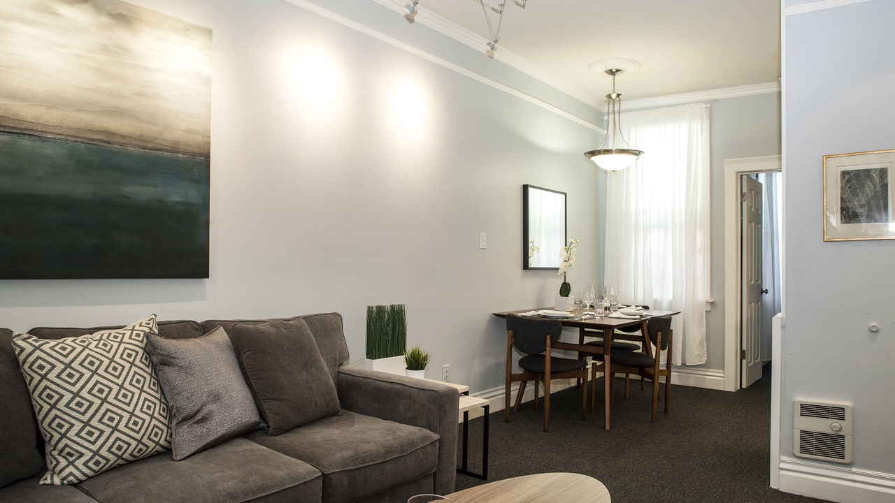 Photo of Livingroom in Telegraph Hill