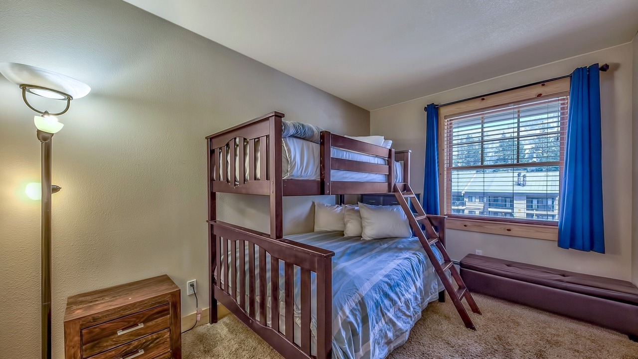 Photo of Bedroom in Kirkwood