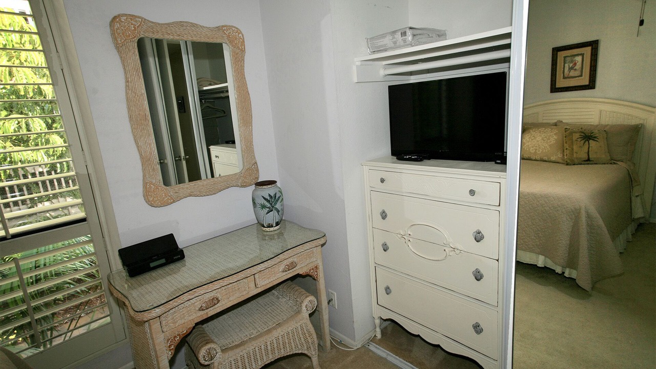 Photo of Bedroom in Oceanside