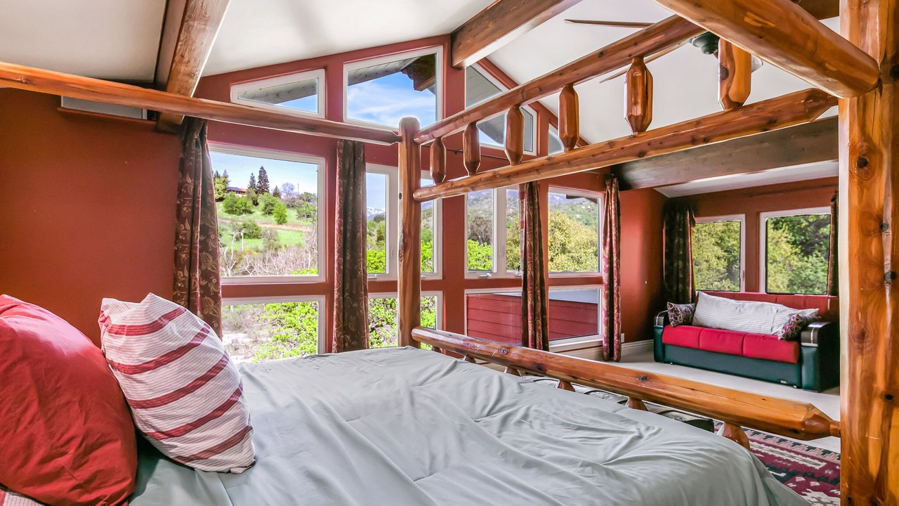 Photo of Bedroom in Three Rivers
