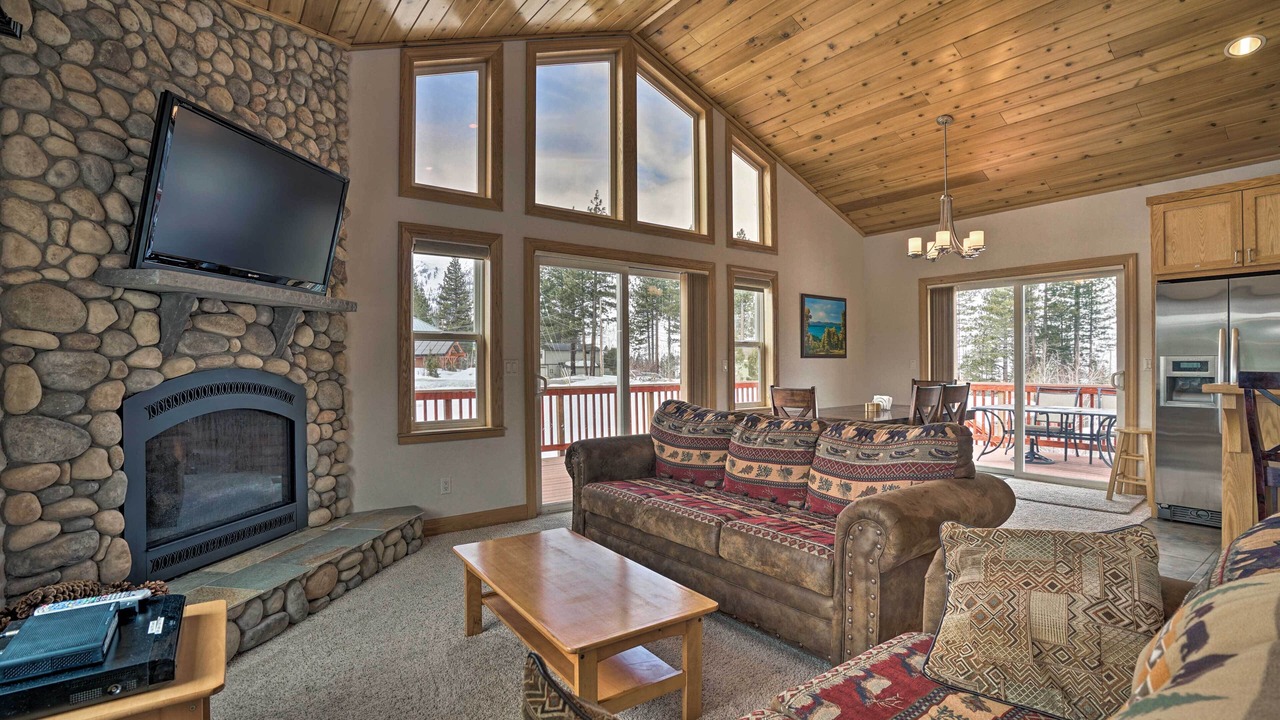 Photo of Outdoor in Mountain View Estates